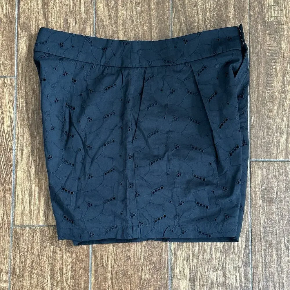 A New Day Women's High-Rise Pleated Eyelet‎ Cotton Short Black Size 8 Cottage